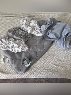 Newton Bassinet Cover